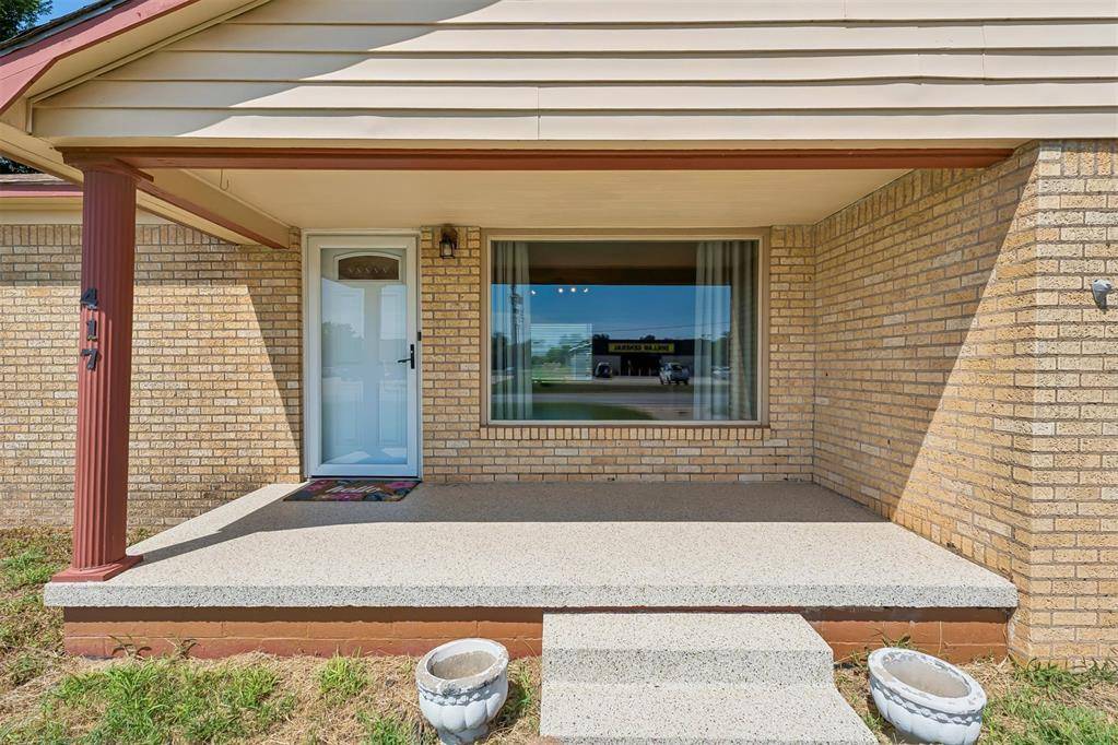 417 S Grand ST, Crescent, OK 73028