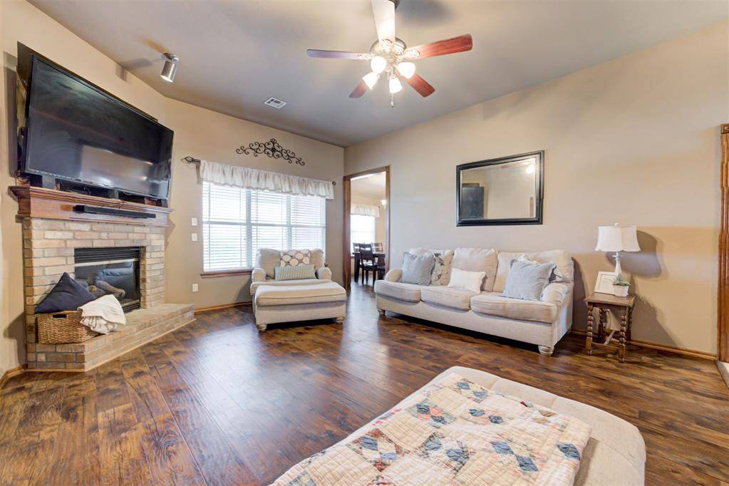 3470 NE Chuck Wagon RD, Piedmont, OK 73078