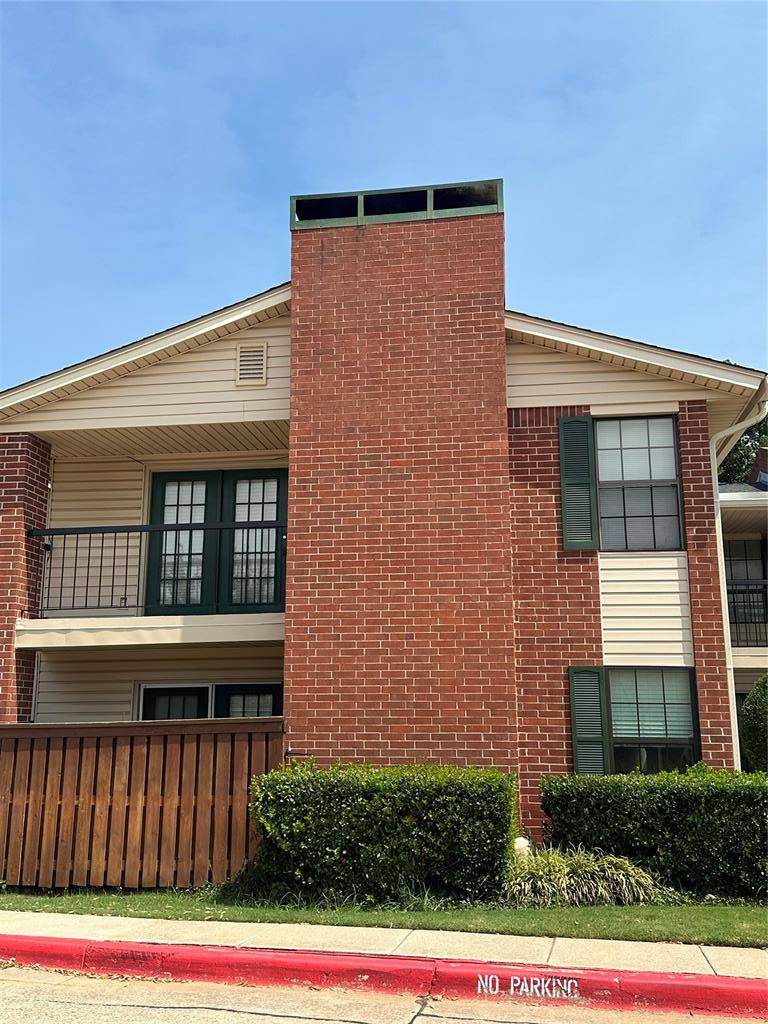 4400 Hemingway DR #207, Oklahoma City, OK 73118