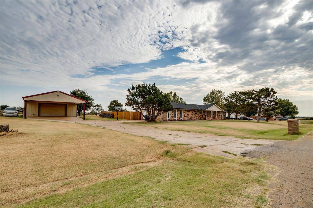 4521 Zella Way NE, Piedmont, OK 73078