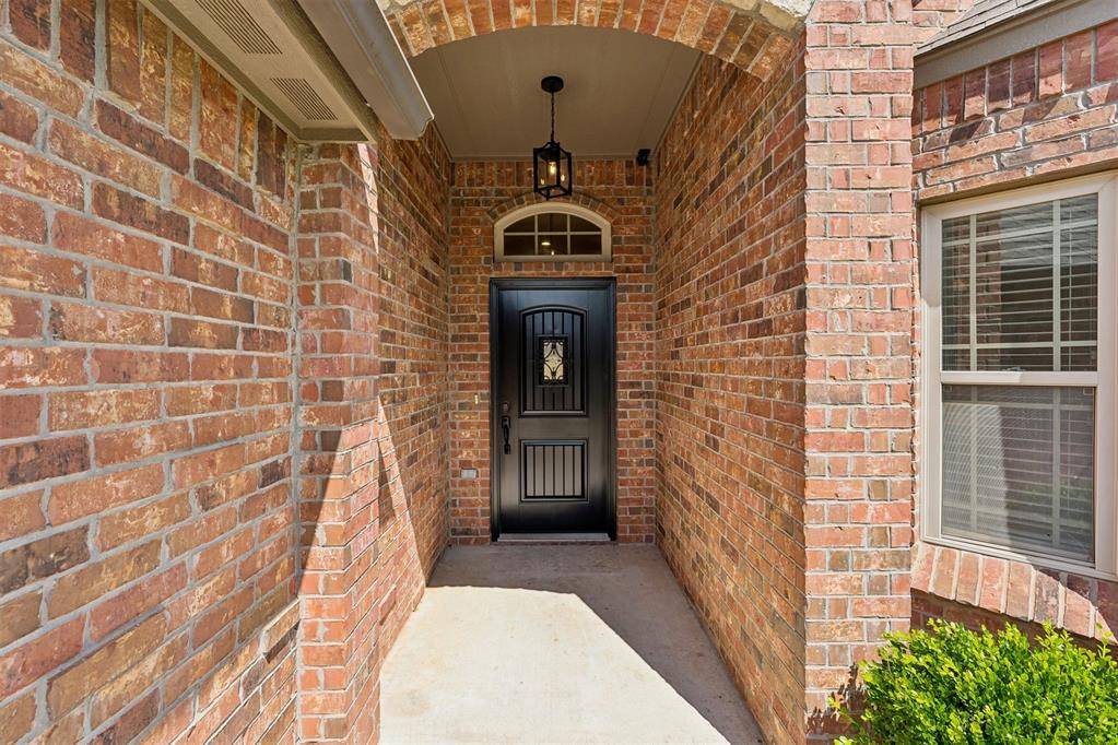 5613 St James PL, Oklahoma City, OK 73179