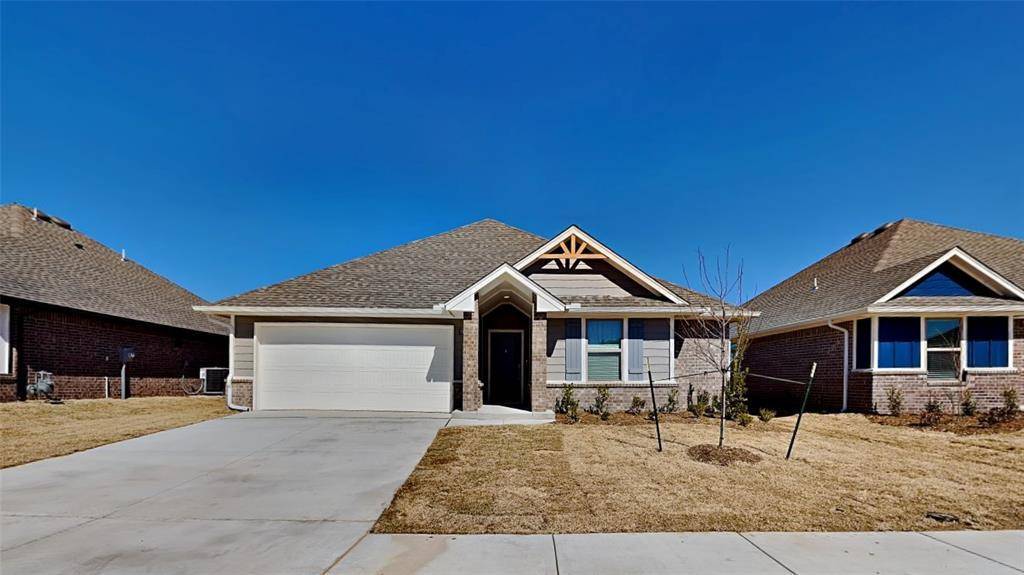 12701 Cortona TER, Yukon, OK 73099