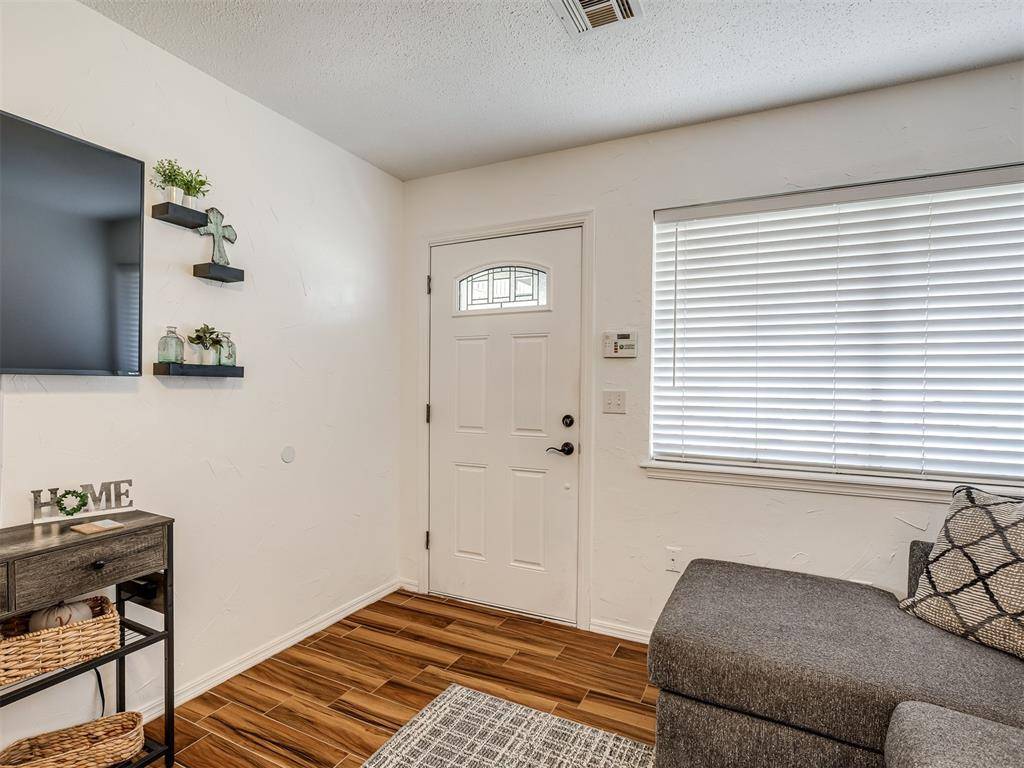 1317 Regency BLVD, Moore, OK 73160