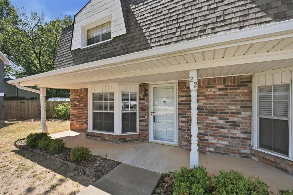 22 Tawana DR, Shawnee, OK 74804