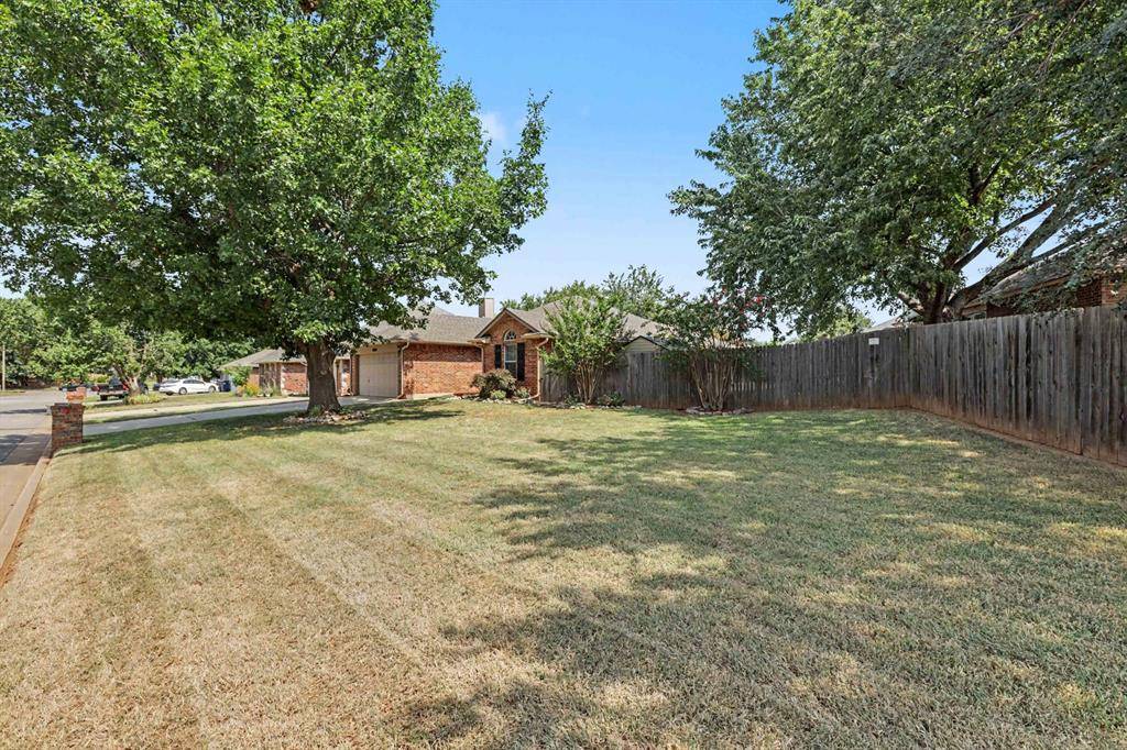 601 NW 172nd ST, Edmond, OK 73012
