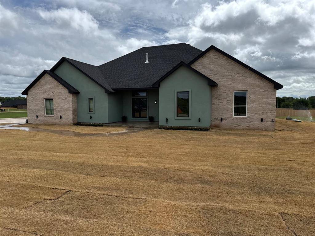 1169 Wolf Creek DR, Blanchard, OK 73010