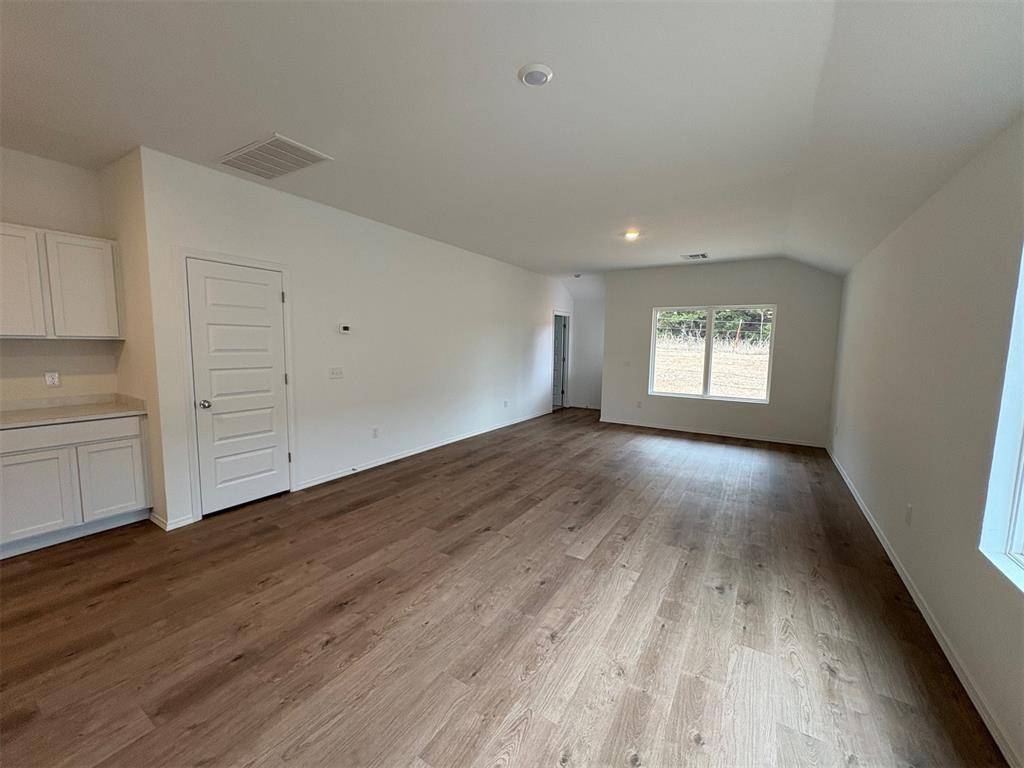 1115 Colt DR, Guthrie, OK 73044