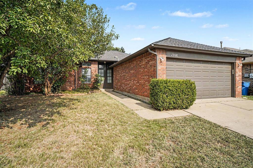 1208 San Fidel LN, Edmond, OK 73003