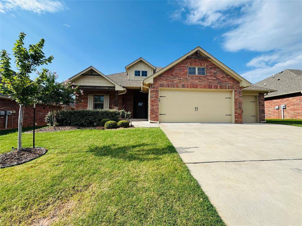 600 Texoma DR, Edmond, OK 73025