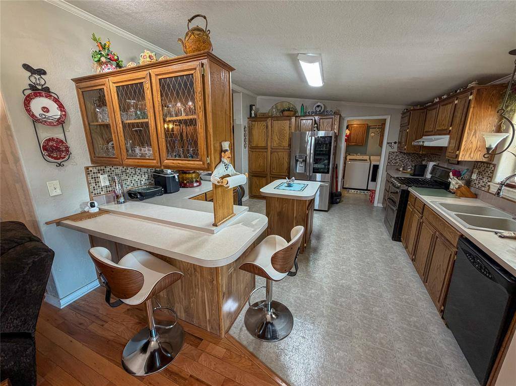 22901 N Henney RD, Luther, OK 73054