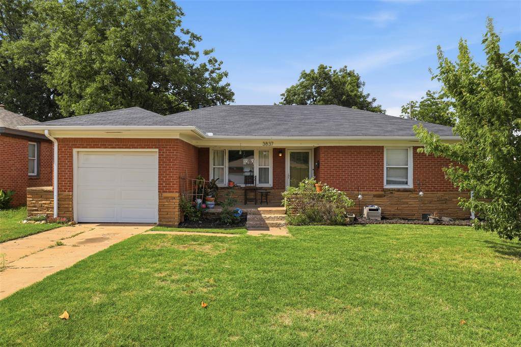3837 Cashion PL, Oklahoma City, OK 73112