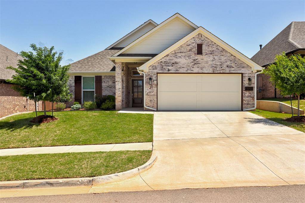 3727 Hardy DR, Norman, OK 73069