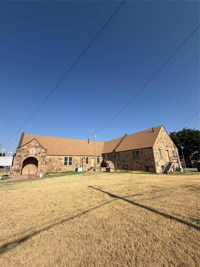 117 W Ash ST, Carnegie, OK 73015
