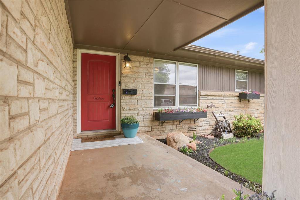 319 Cameron DR, Altus, OK 73521