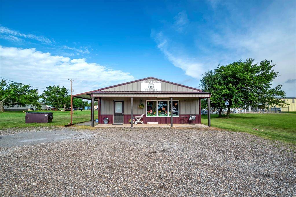 1003 N Broadway AVE, Davenport, OK 74026