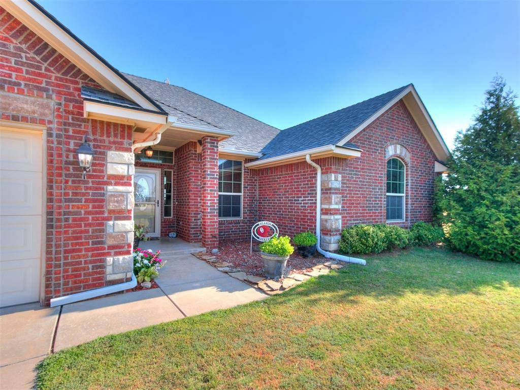 2008 County Road 1199, Tuttle, OK 73089