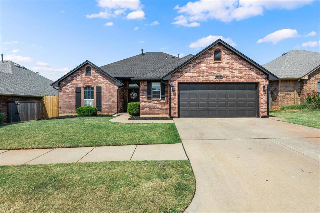 17025 Woodvine DR, Edmond, OK 73012