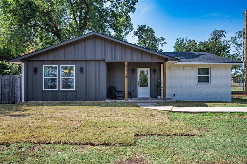 1117 Vermont AVE, Chickasha, OK 73018