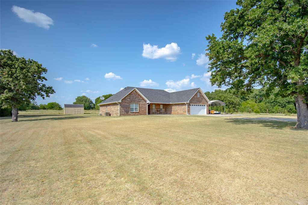 17491 N County Road 3330, Stratford, OK 74872