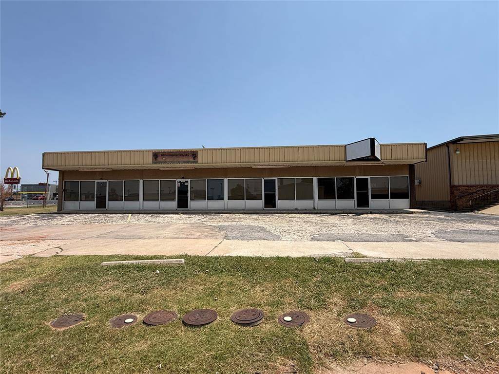 3026 Epperly DR, Oklahoma City, OK 73115