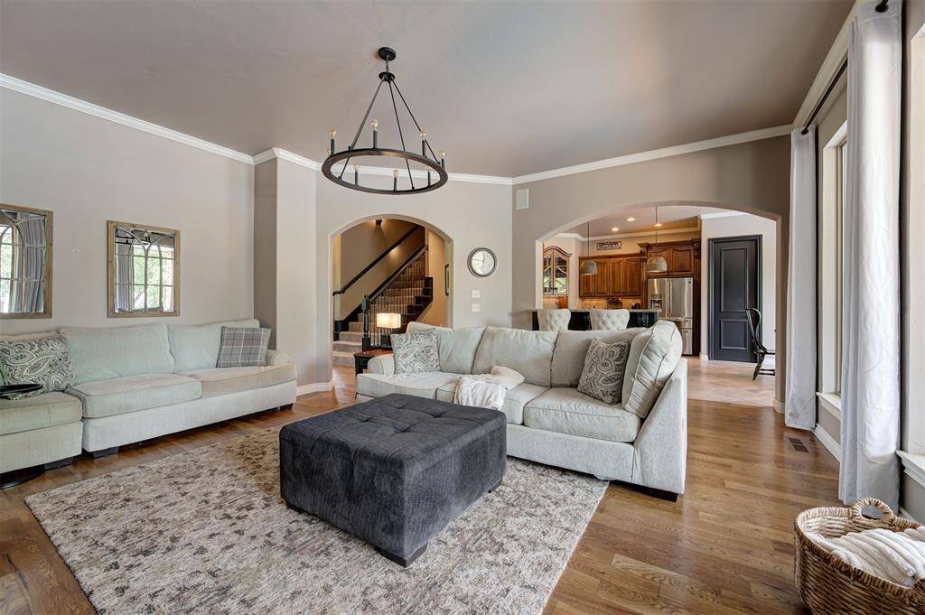 1301 Autumn Creek DR, Edmond, OK 73003