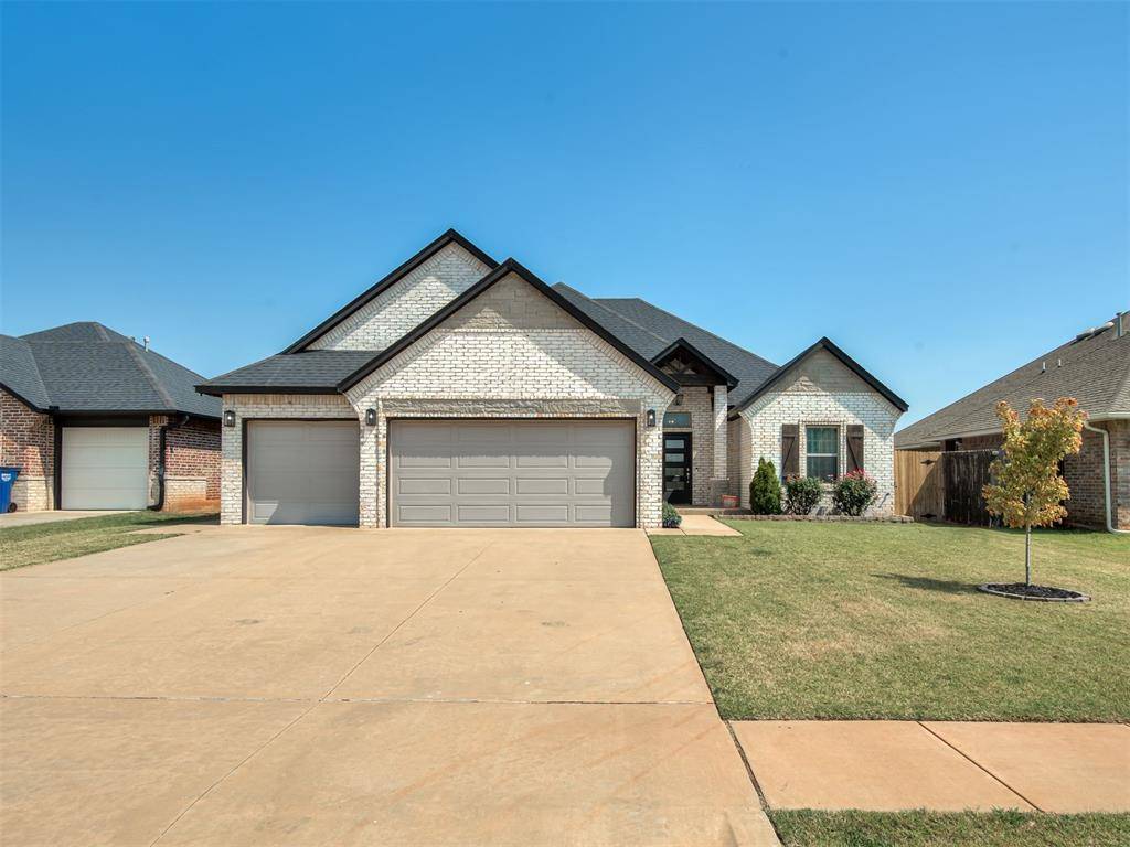 1825 W Blake Court WAY, Mustang, OK 73064