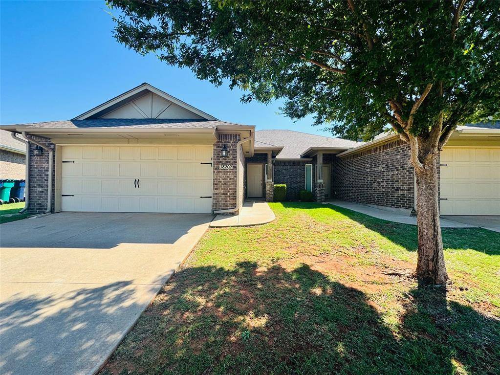 18202 Manera WAY, Edmond, OK 73012