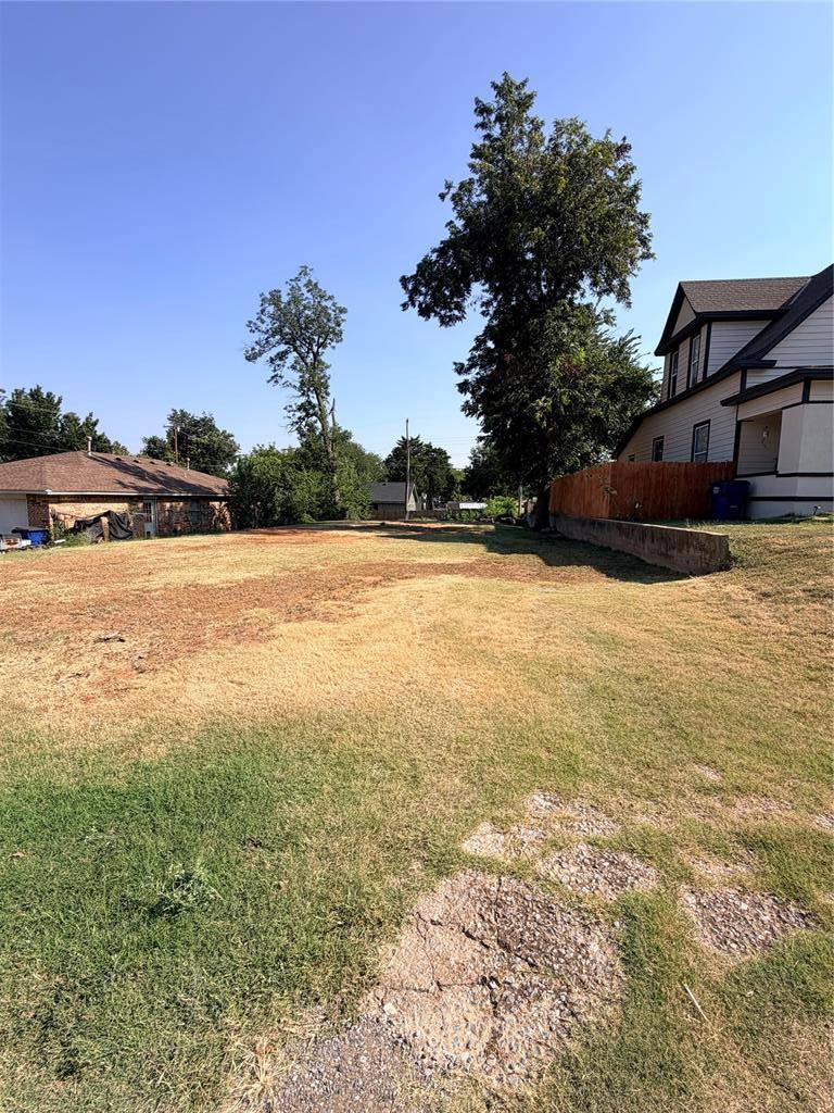 1005 W London AVE, El Reno, OK 73036
