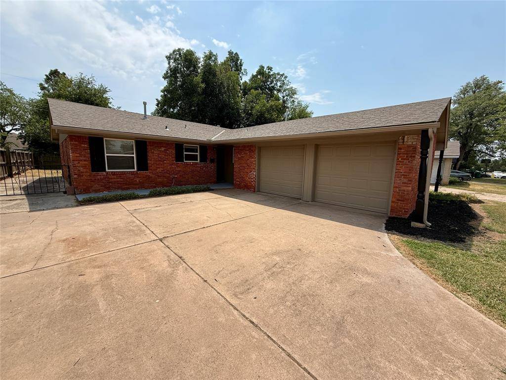 1132 NW 104th ST, Oklahoma City, OK 73114