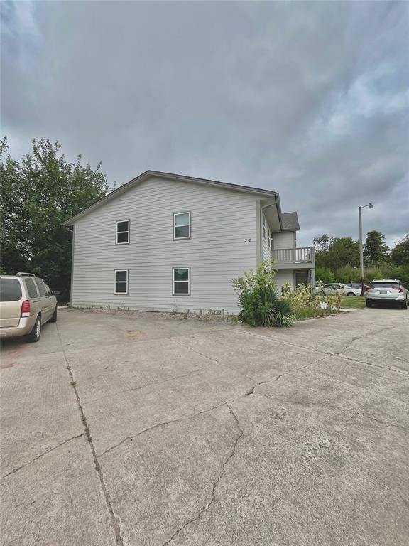 312 Falcon CT #2, Norman, OK 73069