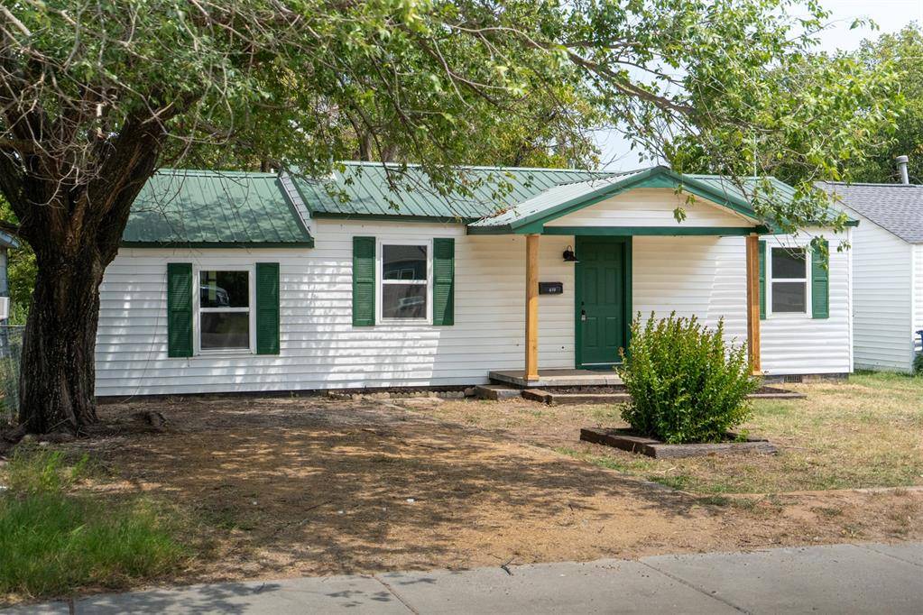 619 W Locust ST, Tecumseh, OK 74873