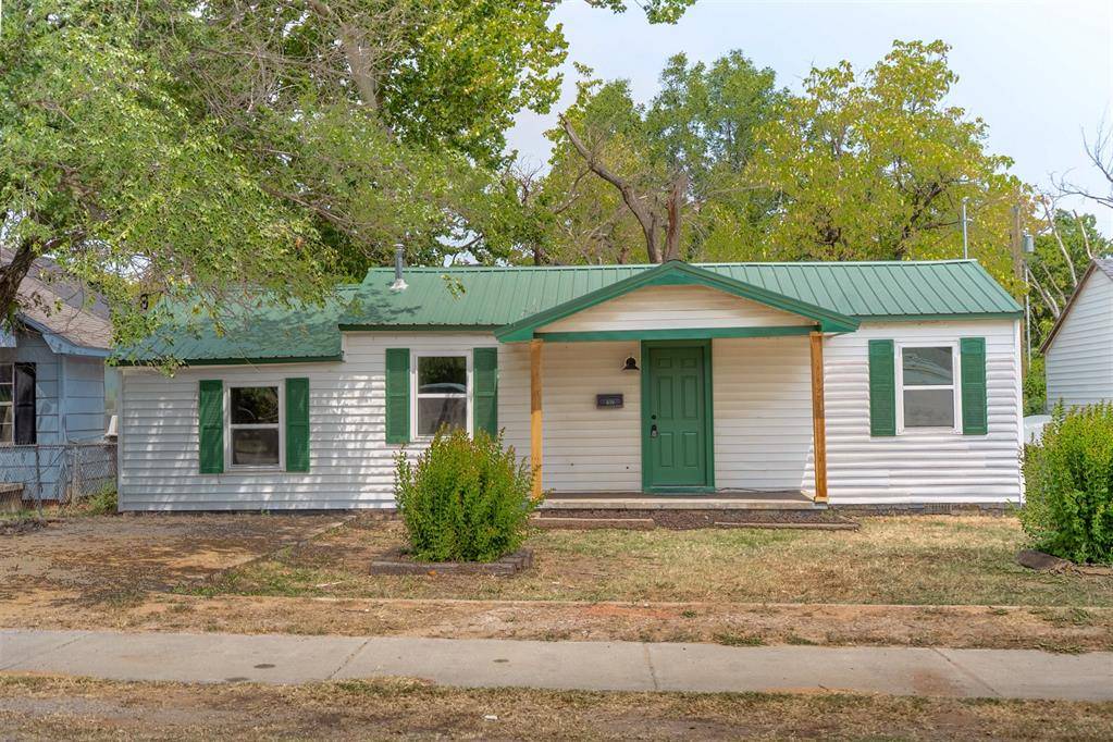 619 W Locust ST, Tecumseh, OK 74873