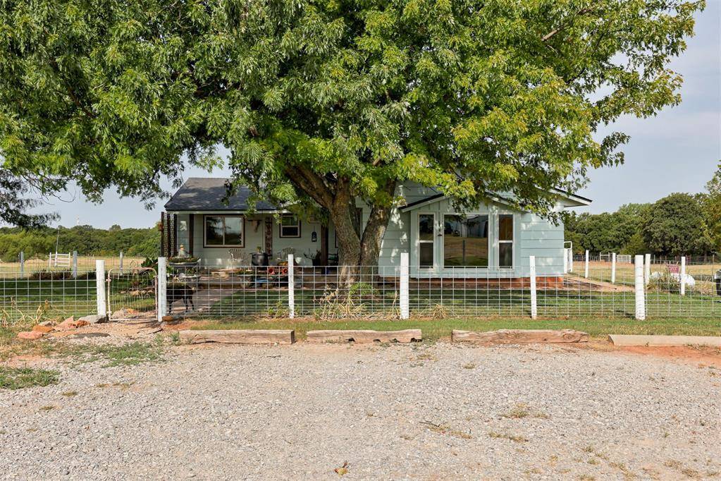 2416 County Street 2985, Blanchard, OK 73010