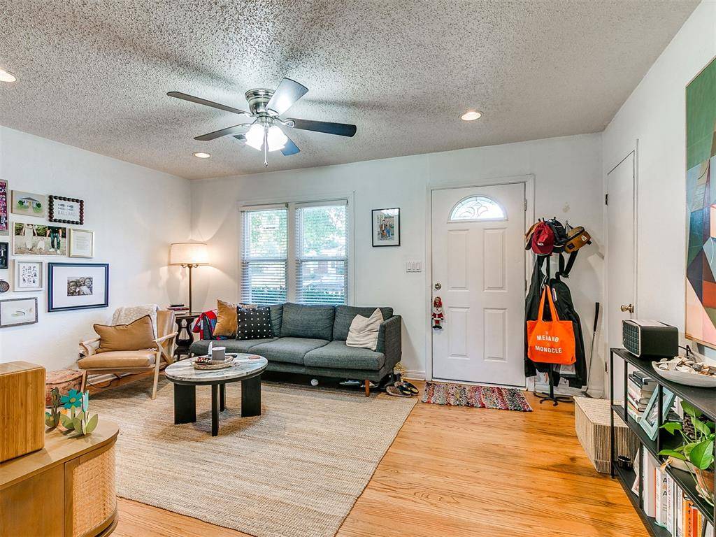 2105 Carlisle RD, Oklahoma City, OK 73120