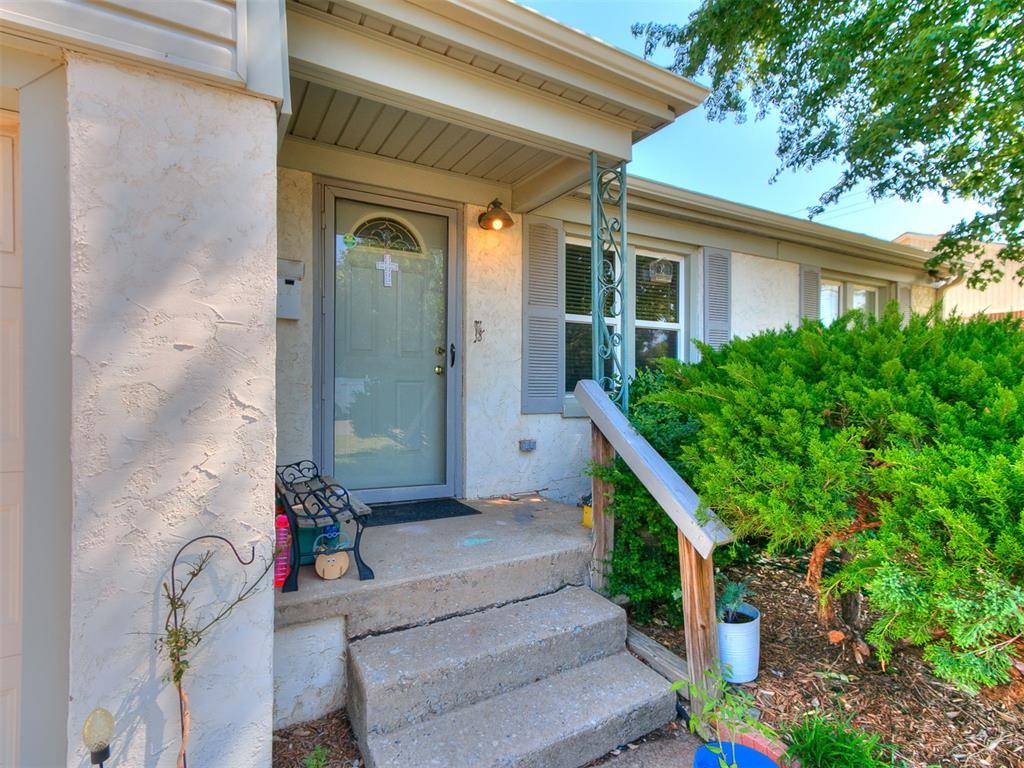 2105 Carlisle RD, Oklahoma City, OK 73120