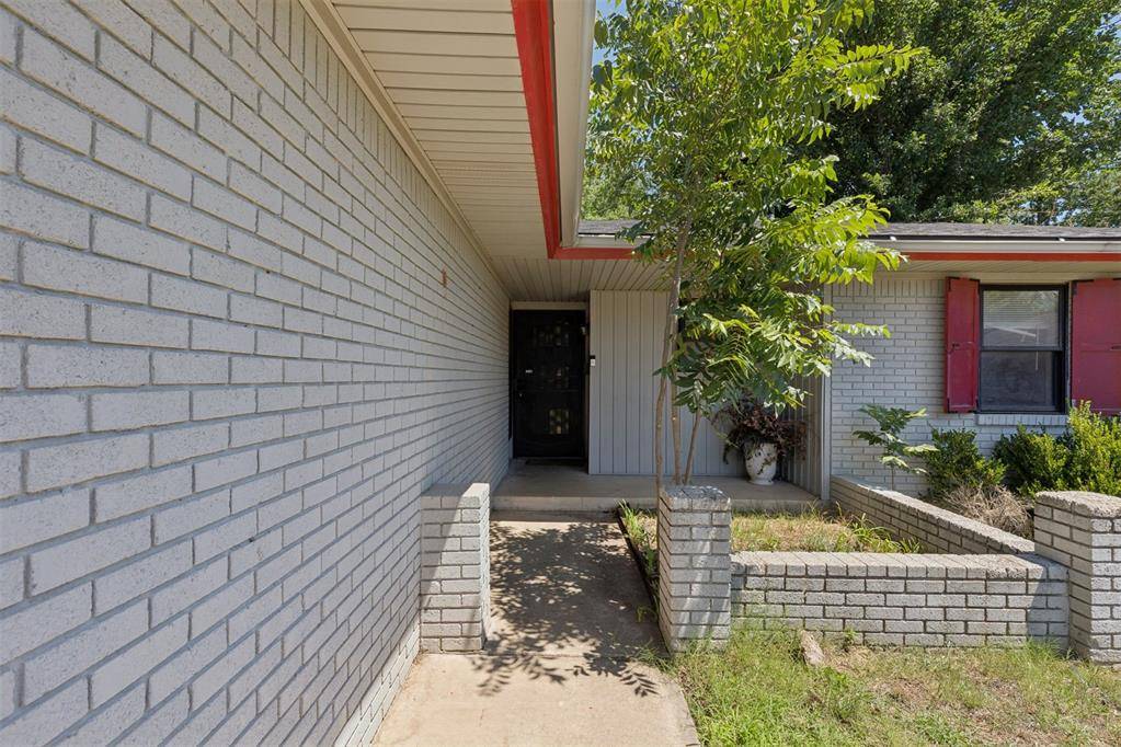 4221 NW 33rd ST, Oklahoma City, OK 73112