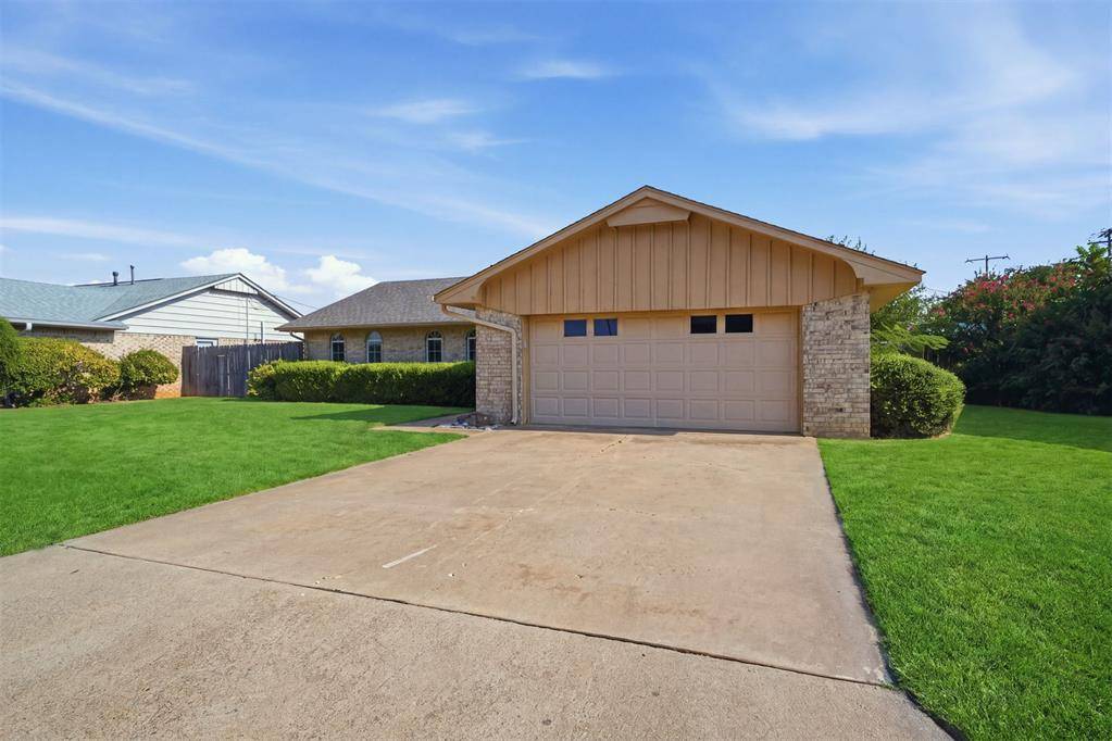 500 Sequoyah LN, Altus, OK 73521