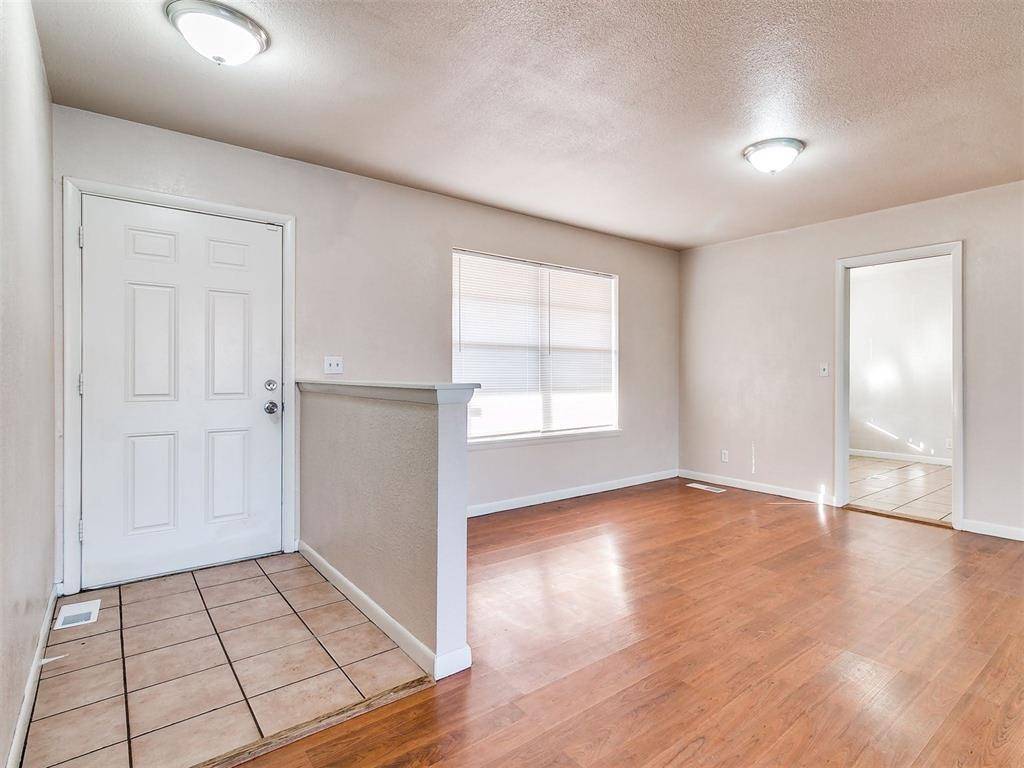 8420 N Harvey PL, Oklahoma City, OK 73114