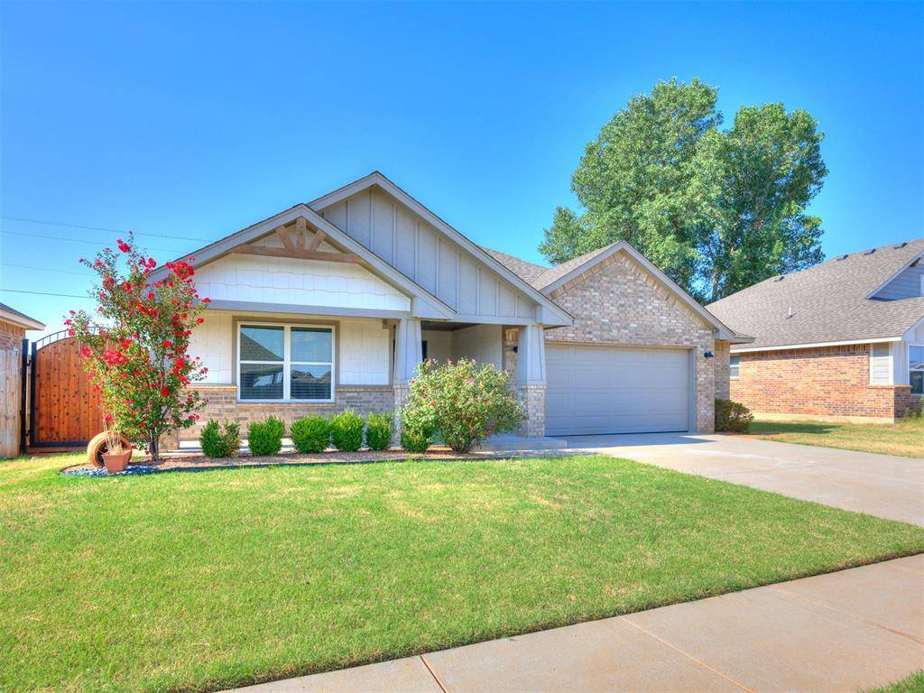 11112 SW 36th ST, Yukon, OK 73099