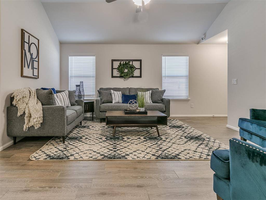 9596 SW 25th ST, Oklahoma City, OK 73128