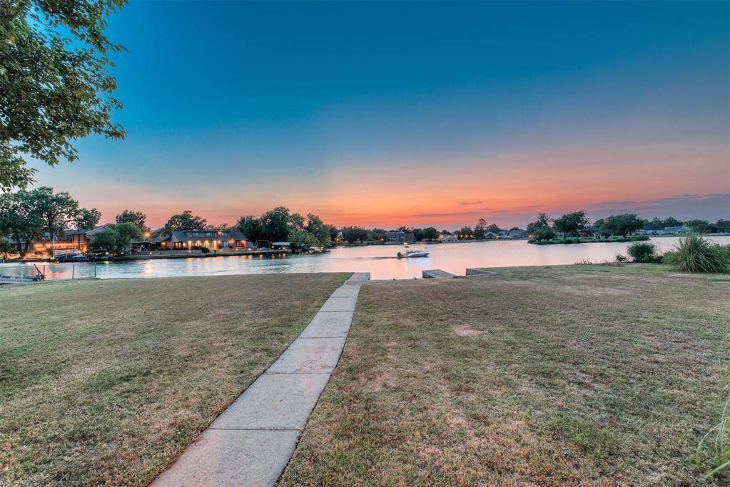 10405 Ski DR, Oklahoma City, OK 73162