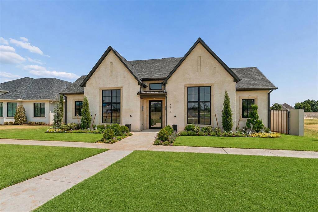 5701 Promenade SQ, Oklahoma City, OK 73142