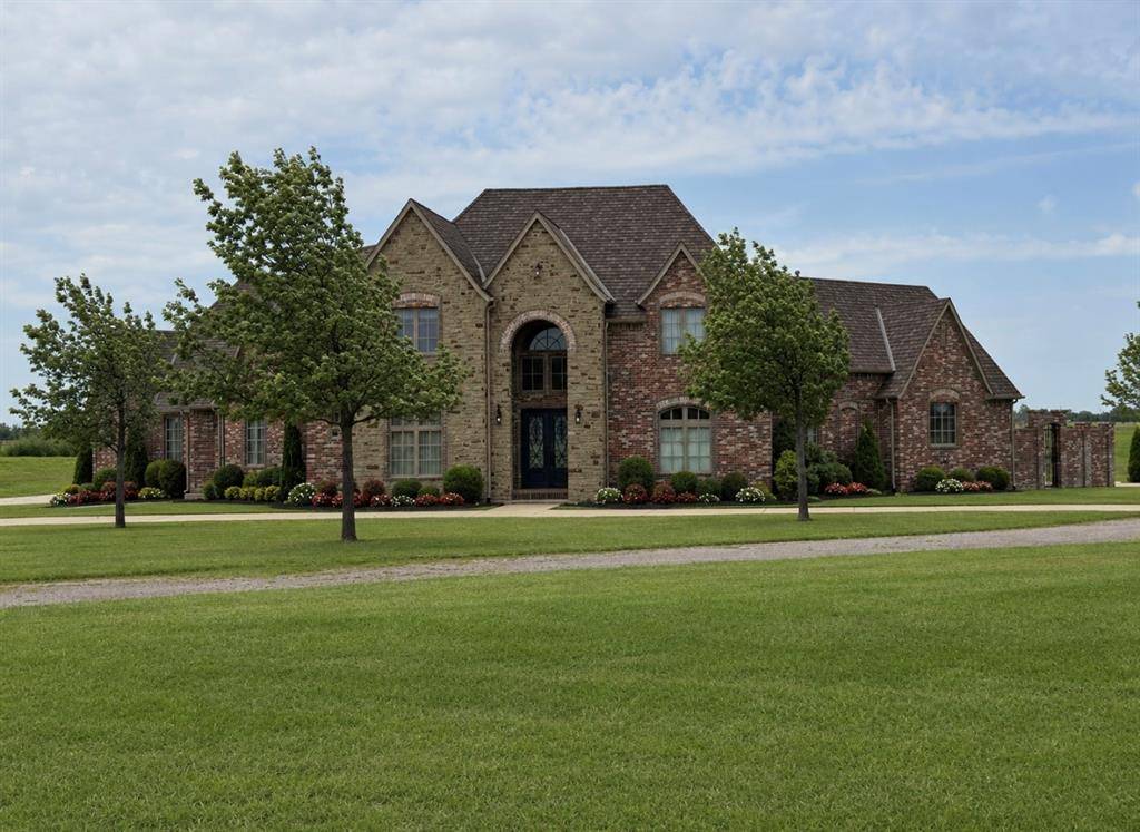 5520 N Piedmont RD, Piedmont, OK 73078