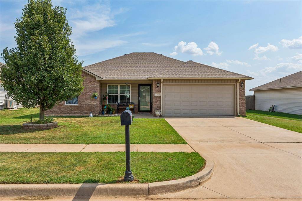 1304 Granite LN, Noble, OK 73068