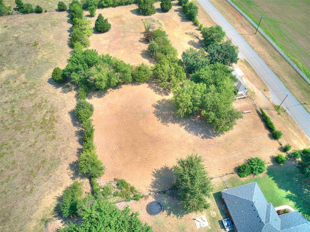 21325 N Meridian AVE, Edmond, OK 73012