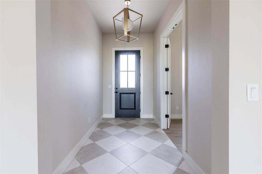 6920 Lake View CT, Cashion, OK 73016
