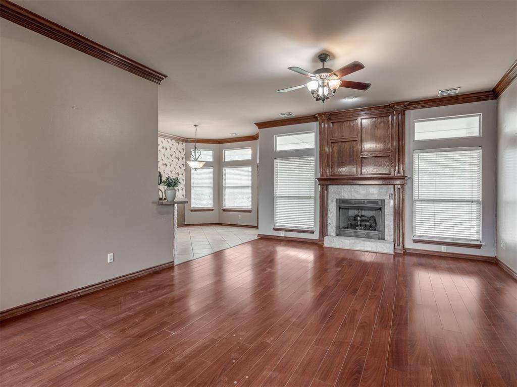 2373 Elm Tree LN, Blanchard, OK 73010