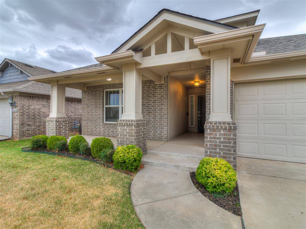 13232 SW 3rd ST, Yukon, OK 73099