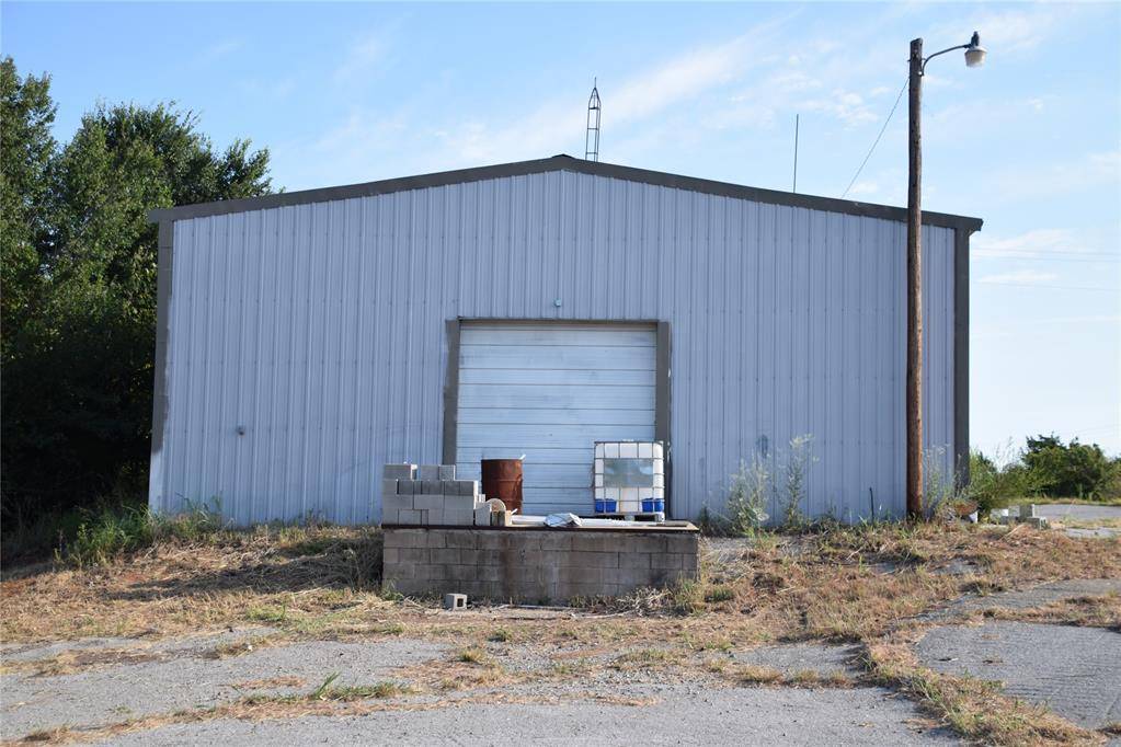 19096 N Us Highway 281 HWY, Gracemont, OK 73042