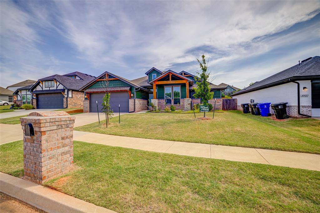 3911 Black Mesa RD, Norman, OK 73071